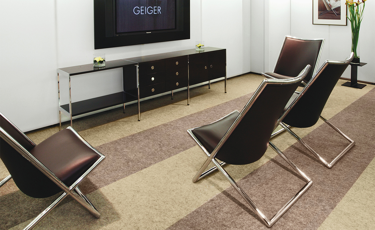 华体会体育官方在线官网 - 坐具|休闲椅|办公家具|华体会体育官方在线官网家具|剪刀休闲椅